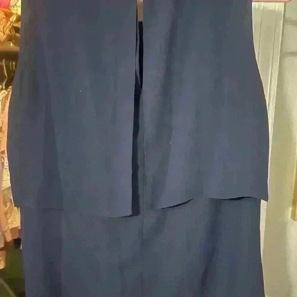 Ladies sleeveless top